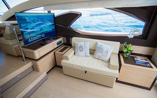 Exclusive boat